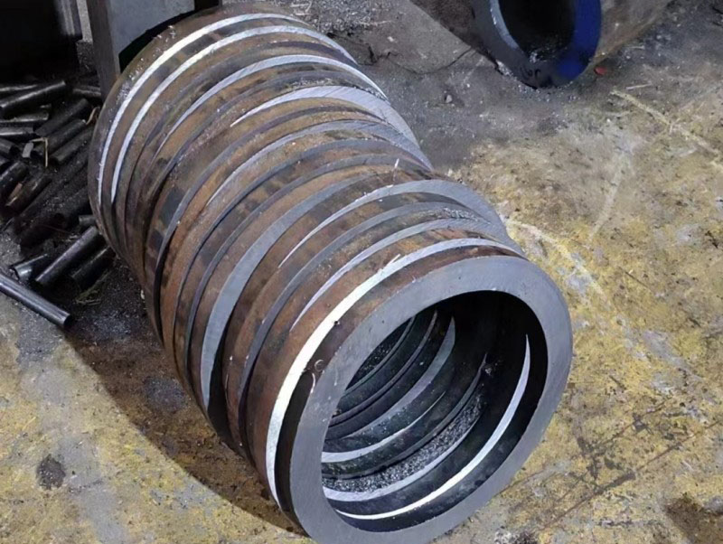 峄城30CrMo无缝钢管切割